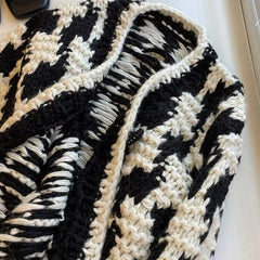 V-Neck Color Block Knit Cardigan