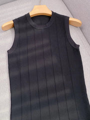 Sleeveless Pleated Long Knitted Dress