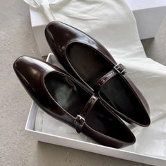 Retro Shallow Mouth Low Heel Pointed Toe Flat Shoes