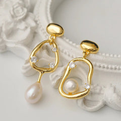 Retro Asymmetrical Pearl Zircon Earrings