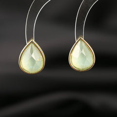 Micro Inlaid Water Droplet Zircon Earrings