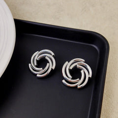 Simple Flower Round Stud Earrings