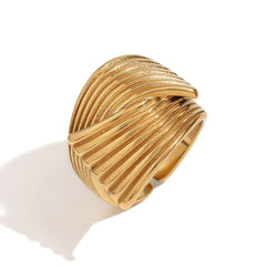 Retro Geometric Fan Stripe Cross Ring