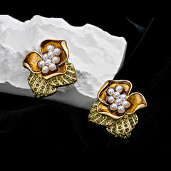 Vintage Flower Diamond Pearl Inlaid Earrings