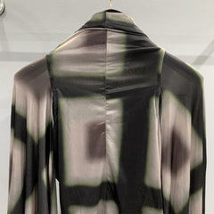 Geometric Hollow Fixed Frame Batwing Top