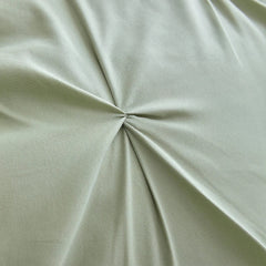 3pcs Bedding Cover .Craft twist design .Simple and superior .Soft and comfortable fabric .Suitable men and women bedroom decoration