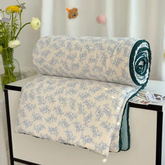 2025 Summer 2 Gauze Blanket AClass Jacquard Kids AirCon Quilt Machine Washable Lightweight Summer Bedding Gift Set