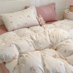Floral Printed Duvet Cover with Pillowcase Bedding Set Washed Cotton Skin-friendly Four Pieces Set Duvet Cover Set with Sheet