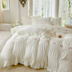 Korean Style Bed Set Seersucker Flower Embroidery Four Piece Set With Lace Bed Flat Sheet Pillowcase Duvet Cover Set Textiles