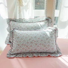 French Country Bedding Set - Ruffled Duvet Cover + Pillowcases (Queen Size, Soft Girls' Quilt-Style Decor)