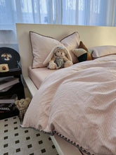 Ins Style Solid Color Stripes Mix and Princess Style Quilt Cover Four-piece Bedding Set Washed Cotton Shell Edge Duvet Cover Set