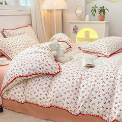 Bedding Set INS Girls Cherry Soft Washed Cotton Bed Sheet Queen King Size Duvet Set Comforter Set Pillowcase Bed Linens