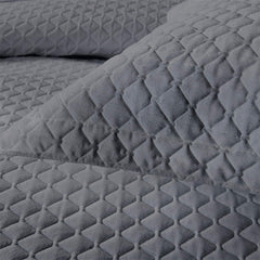 Small Queen 3 Piece Double Bed Quilt Lightweight Soft Full Size Velvet Duvet Cover Free Shipping Bed Sheet Set