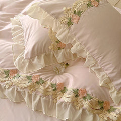 2025 New INS Princess Style Bedding Sets Ruffle Lace Bow Quilt Cover Romantic Bedclothes Woman Girls Bedroom Duvet Cover 4pcs