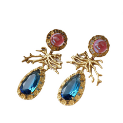 Middle Ancient Water Drop Earrings