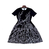 Jacquard Woven Round Neck Short Sleeved Knitted Dress