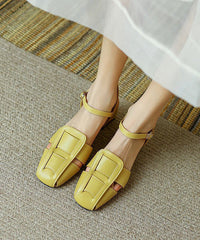 Chic Splicing Chunky Heel Sandals Yellow Faux Leather