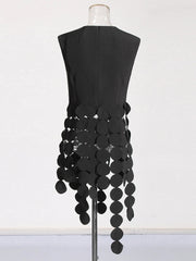 Spliced Tassel Round Patch Slim Fit Sleeveless Shirt