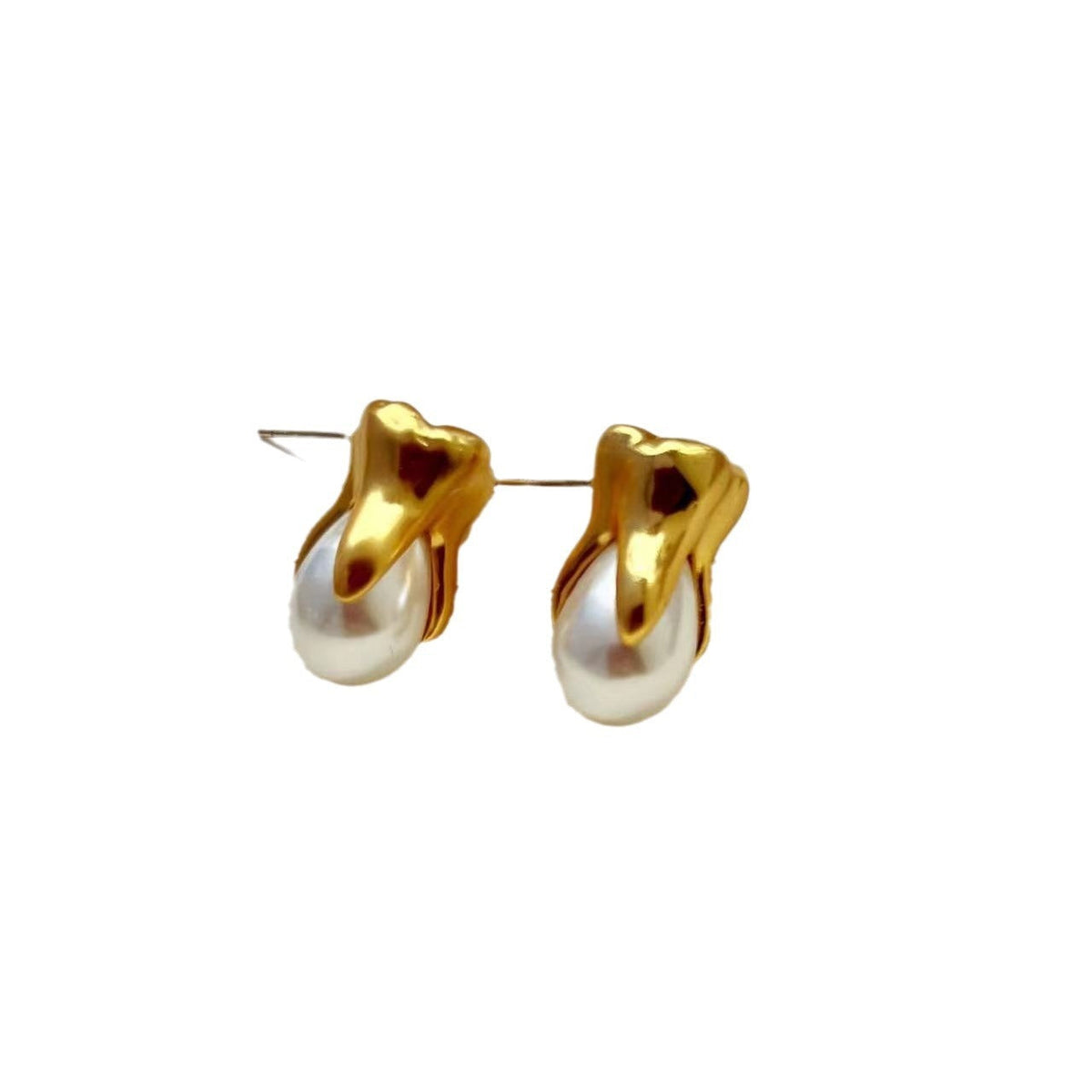 Abstract Teeth Pearl Earrings