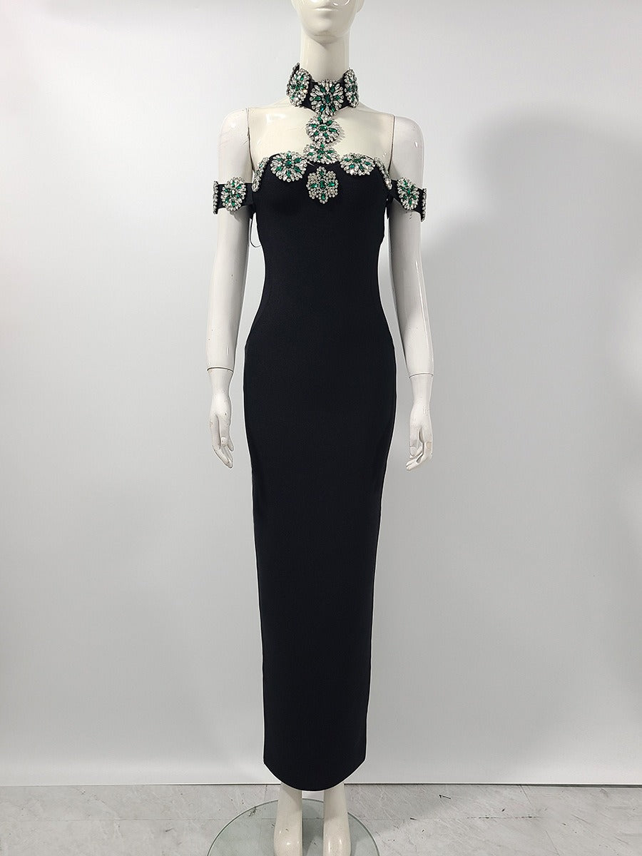 Elegant Halter Black Evening Dress with Diamond Embellishment