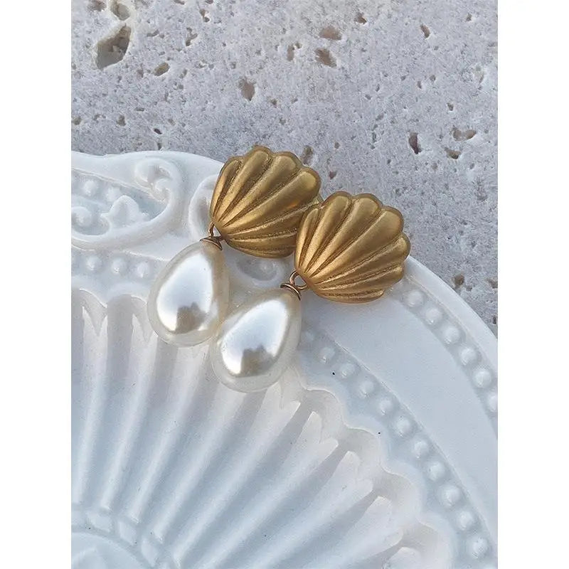 Frosted Shell Pearl Dangle Earrings