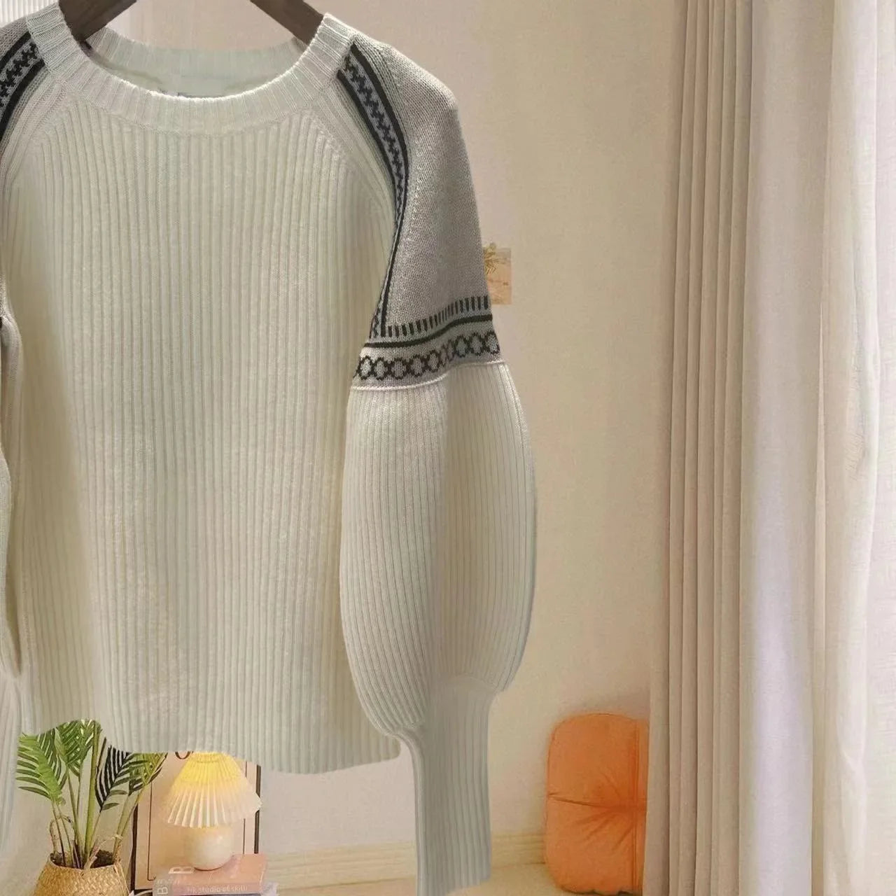 Puff Sleeve Round Neck Cashmere Sweater