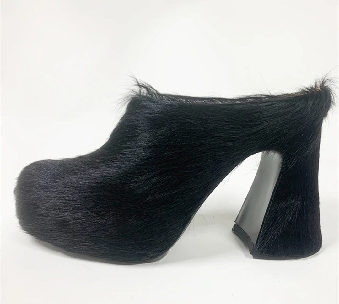 Casual Round Head Candy Colored Fur Shoes