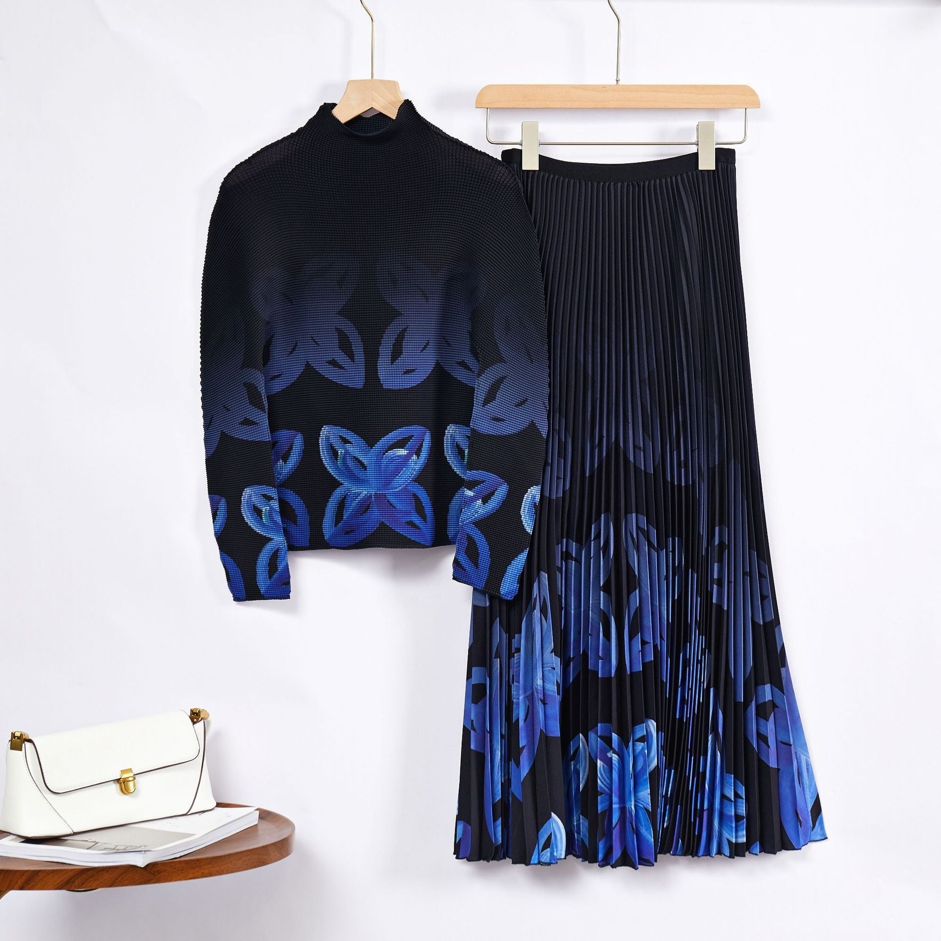 Contrast Floral Pleated Top+Skirt Set