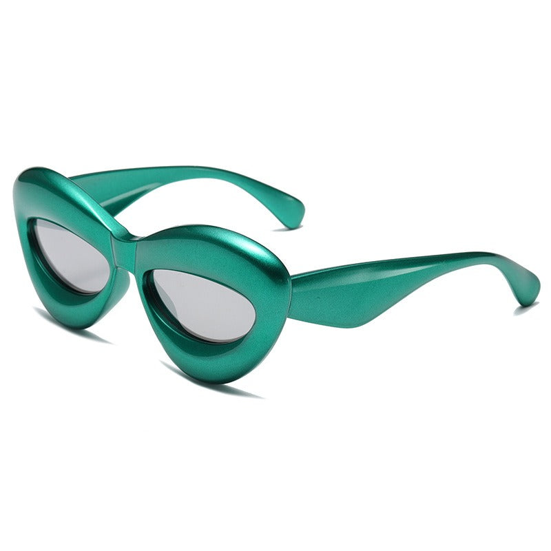 Thick Frame Cat-Eye Sunglasses