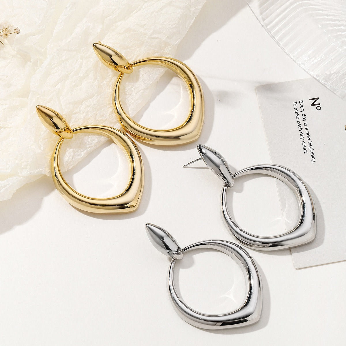 Retro Metallic Stud Earrings