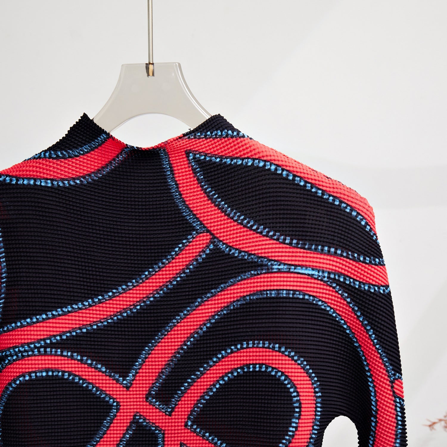 Vintage Geometric Printed Turtleneck Pleated Set
