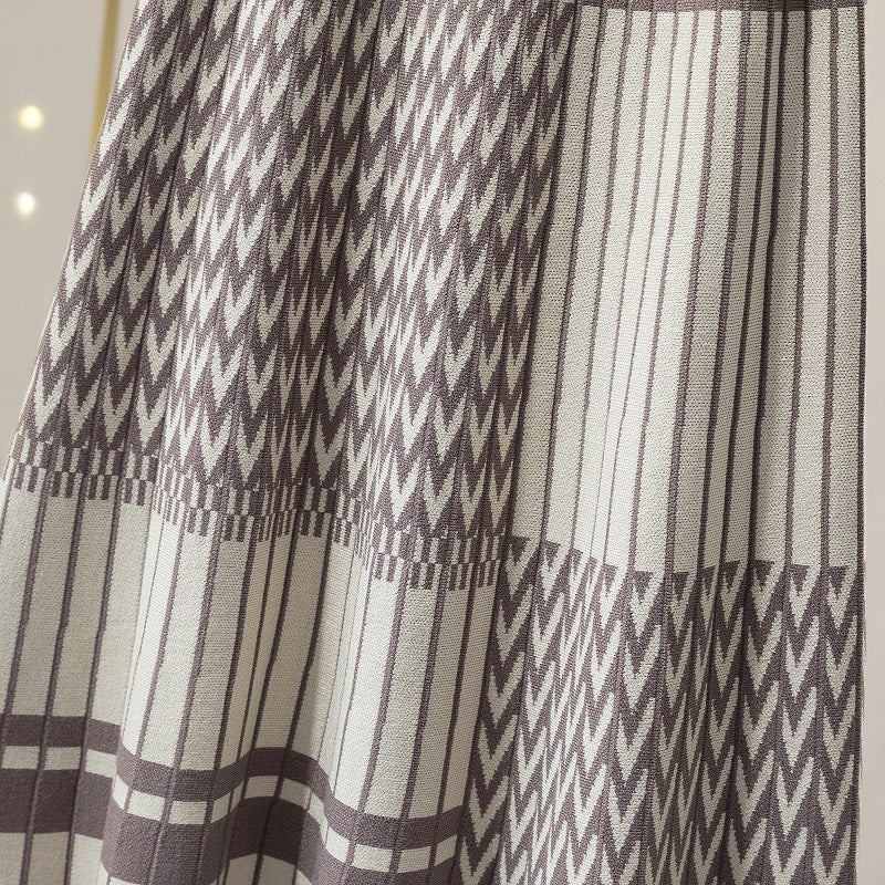 Pleated Geometric Print A-Line Skirt