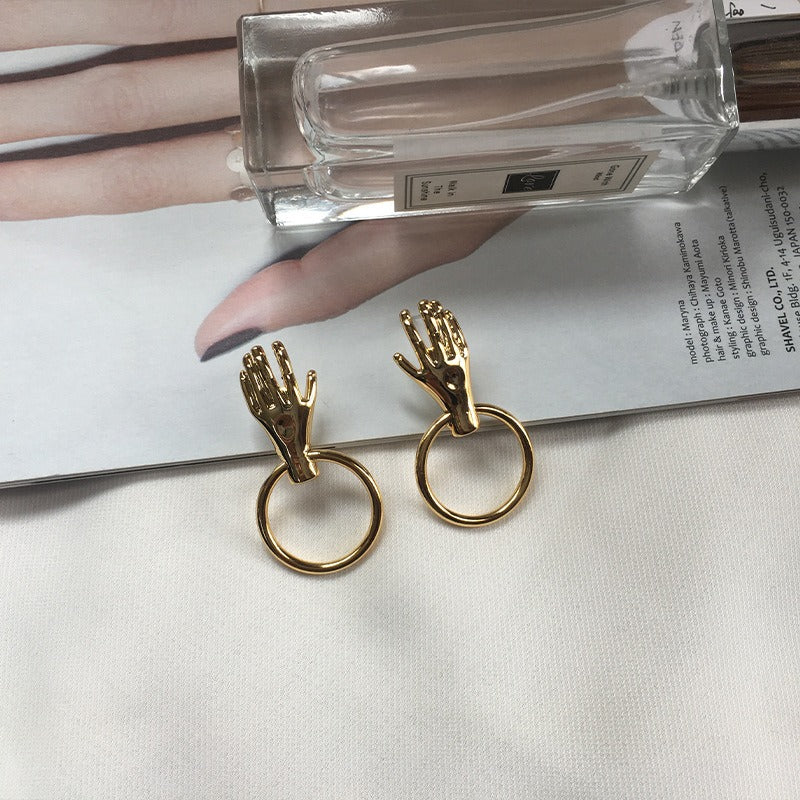Vintage Alloy Palm Circle Drop Earrings