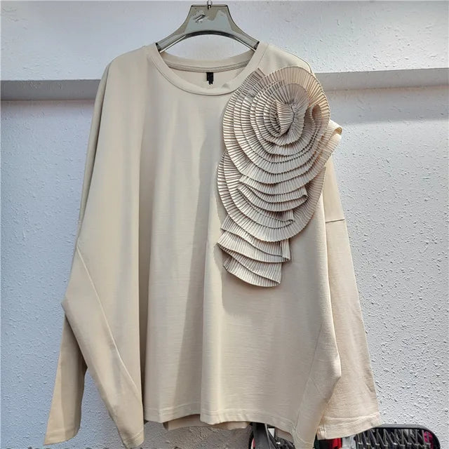 Pleated 3D Flower Loose Casual Round Neck Top
