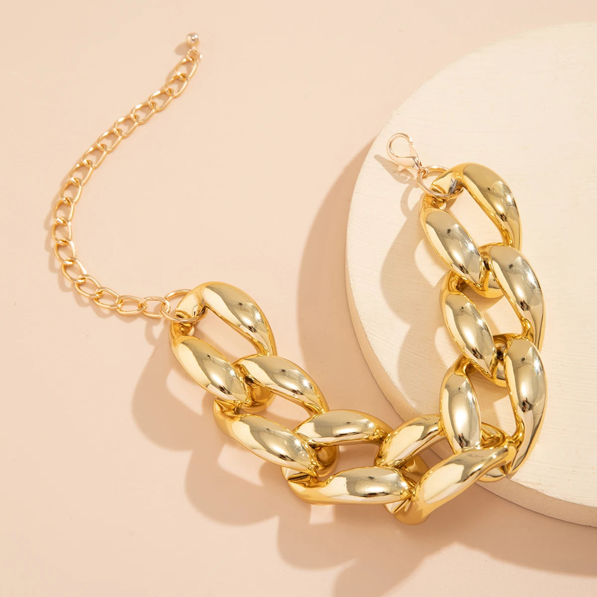 Oversized Chain Choke Necklace