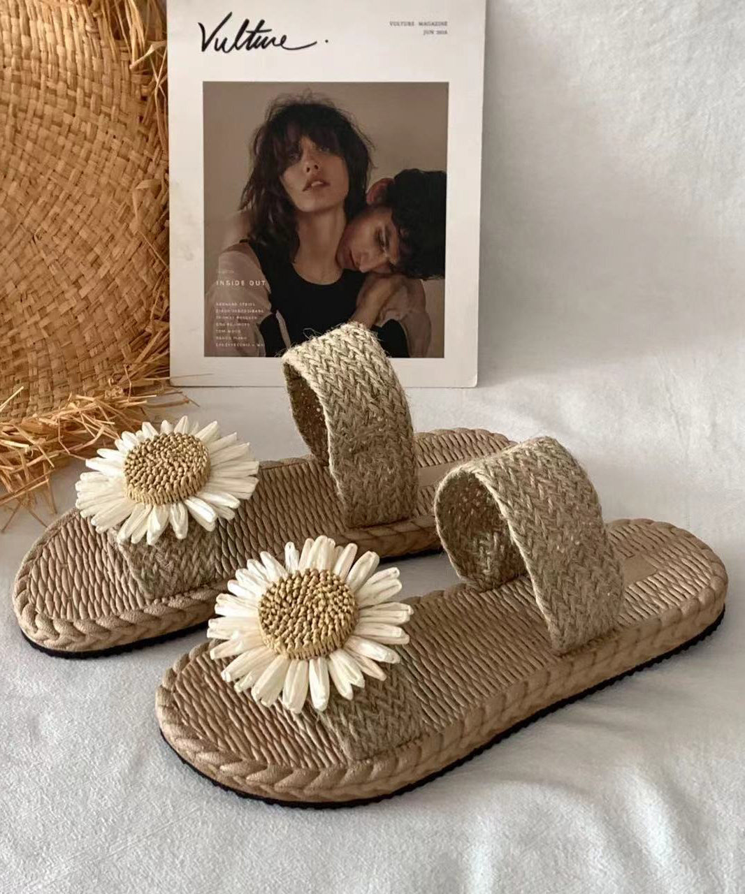 Handmade Grass Woven Flower Beach Slippers Summer New
