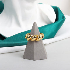 Twist Link Hollow Open Ring