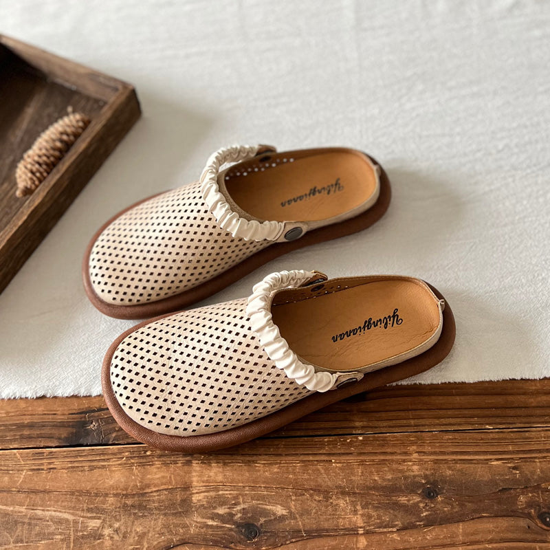 Retro Leather Hollow Soft Casual Sandals / Slippers