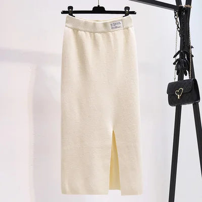 Front Slit Knitted Loose Skirt