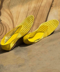 Yellow Breathable Mesh Flat Feet Shoes Splicing Stylish Women