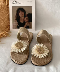 Handmade Grass Woven Flower Beach Slippers Summer New