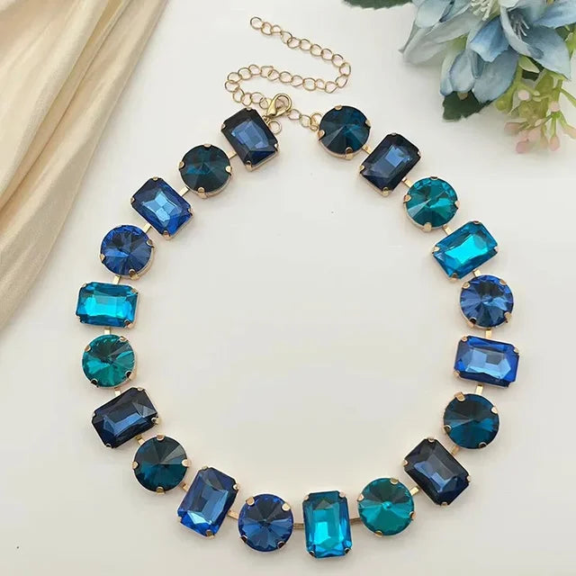 Shiny Glass Crystals Elliptic Cut Luxury Short Necklace