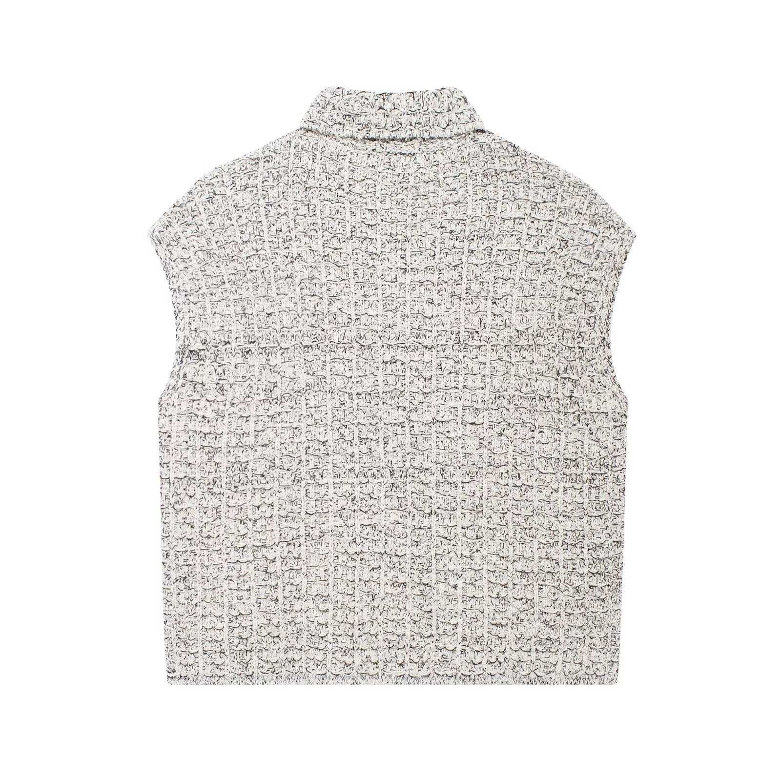 Metallic Grey Textured Knit Vest