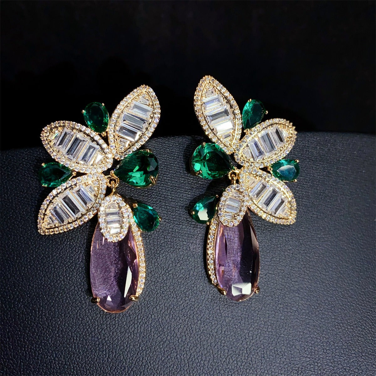 Water Droplet Flower Zircon Earrings