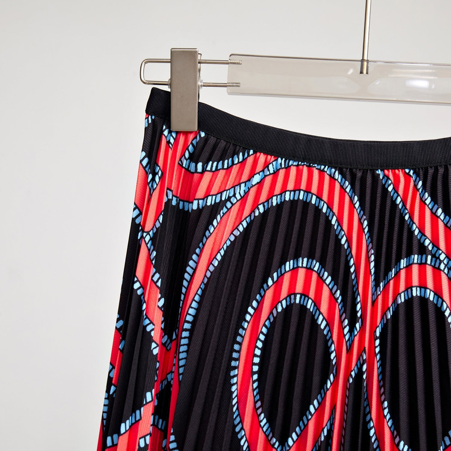 Vintage Geometric Printed Turtleneck Pleated Set