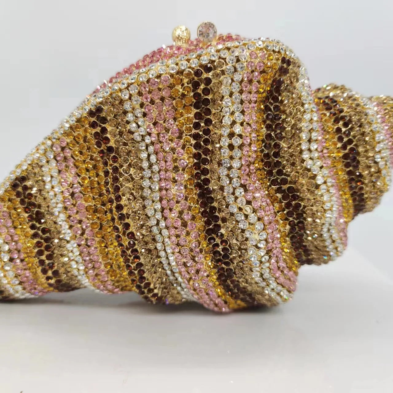 Rhinestones Conch Metal Clutch Bag