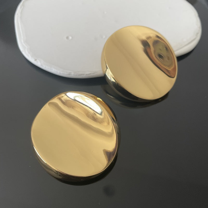 Elliptical Gold Smooth Clip On Earrings