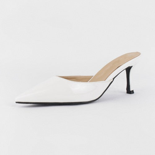 Patent Leather Pointy Toe Mules