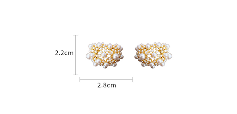 Retro Palace Style Pearl Earrings