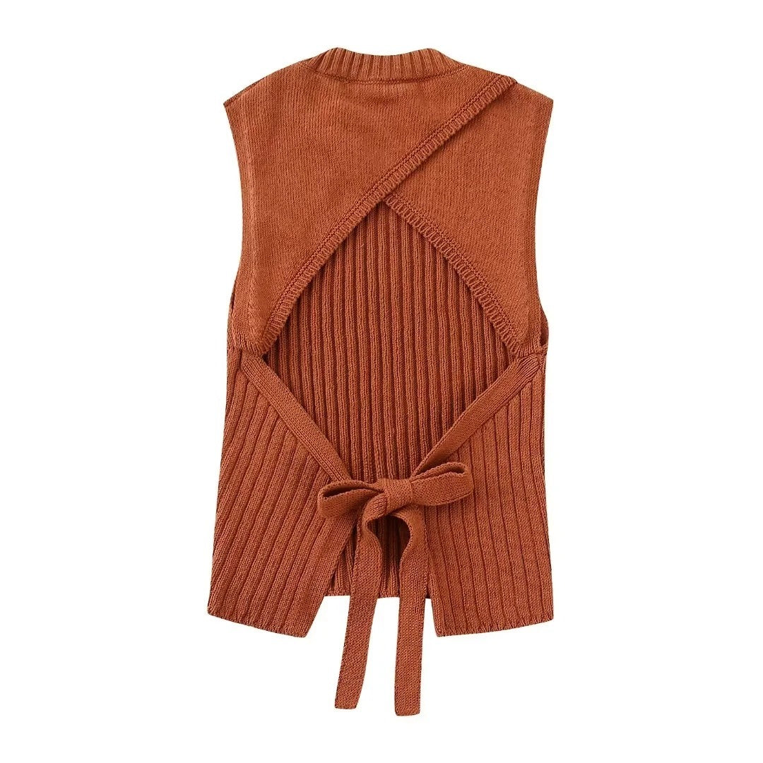 Sleeveless Cutout Back Knit Top